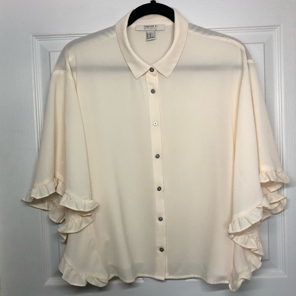 Women’s Blouse FOREVER 21 Size XL. Cream Color.